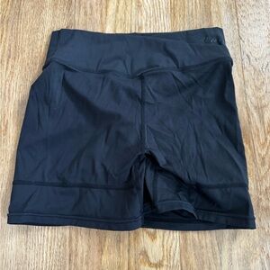 Zentoa Scrunch Bum Shorts
